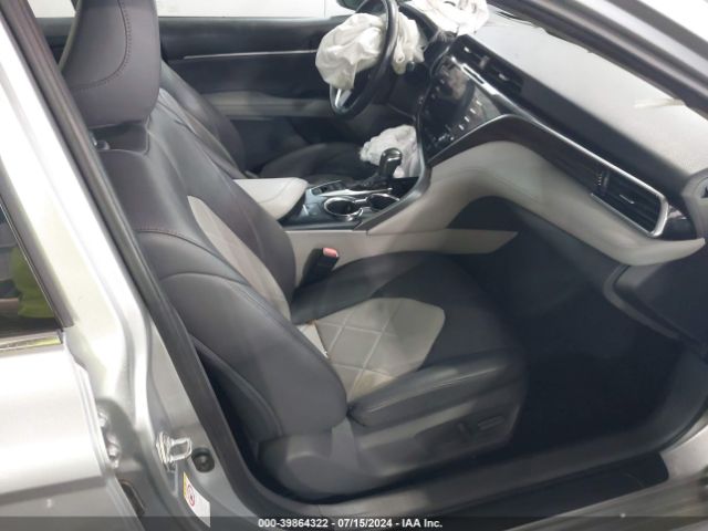 4T1BZ1HK5JU002262 Toyota Camry Xle V6