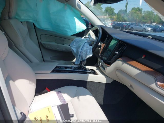 YV4102RK1M1787249 Volvo Xc60 T5 Momentum