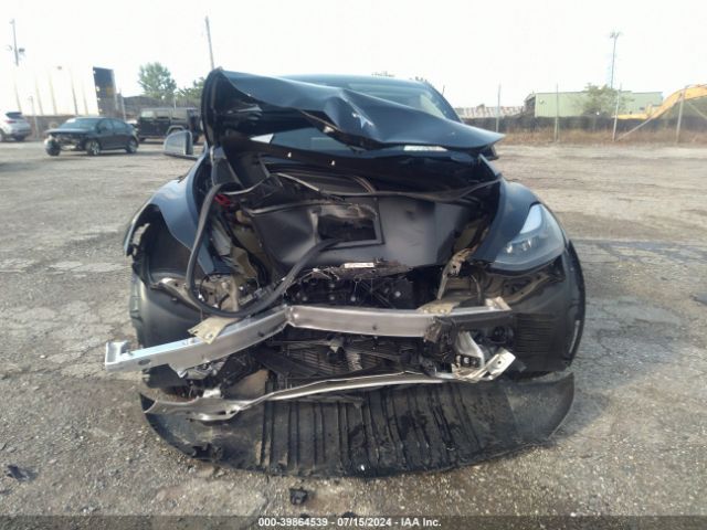 7SAYGAEE0RF987953 Tesla Model Y Long Range Dual Motor All-wheel Drive