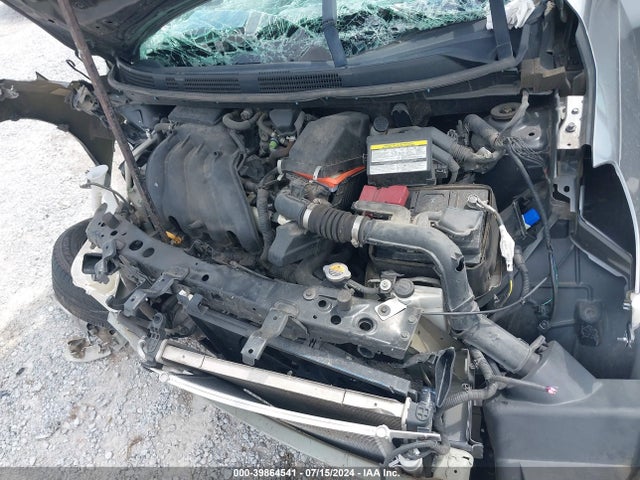 Nissan Versa 1.6 S 2019 3N1CN7AP7KL800905 Image 10