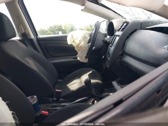 Nissan Versa 1.6 S 2019 3N1CN7AP7KL800905 Image 5