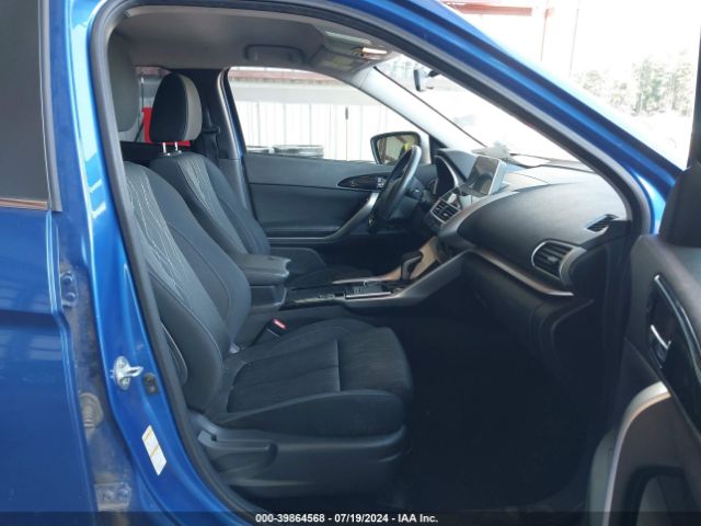 JA4AT5AA2JZ040006 Mitsubishi Eclipse Cross Se