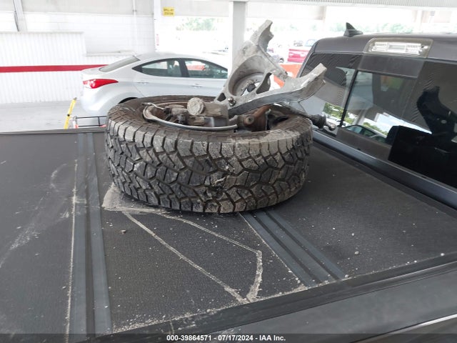 1C6RR6MT8GS274251 RAM 1500 Sport
