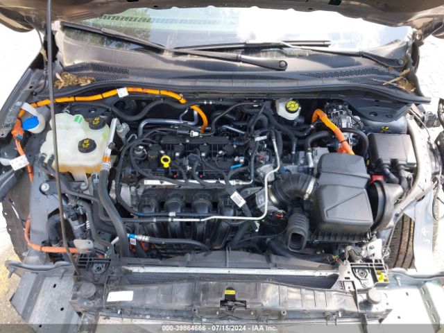 1FMCU9CZ3MUA82493 Ford Escape Sel Hybrid