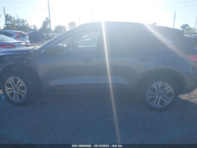 1FMCU9CZ3MUA82493 Ford Escape Sel Hybrid