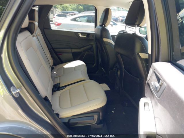 1FMCU9CZ3MUA82493 Ford Escape Sel Hybrid