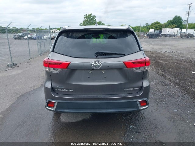Toyota Highlander Limited 2017 5TDDZRFH9HS357596 Image 16