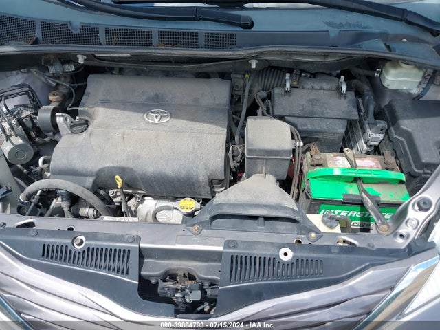 Toyota Sienna Le 8 Passenger 2015 5TDKK3DC6FS549832 Image 10
