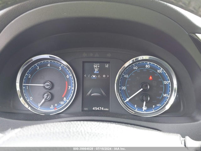 2T1BURHE2JC029640 Toyota COROLLA SE