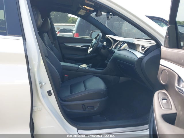 3PCAJ5BB8MF115515 Infiniti Qx50 Luxe Awd