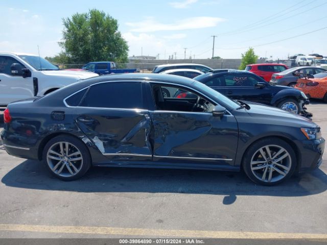 1VWAS7A38GC067788 Volkswagen Passat 1.8t R-line