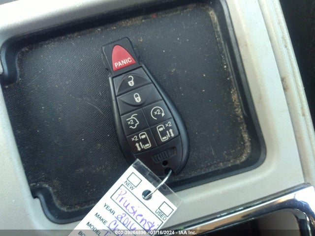 2C4RC1BG3GR138016 Chrysler Town & Country Touring