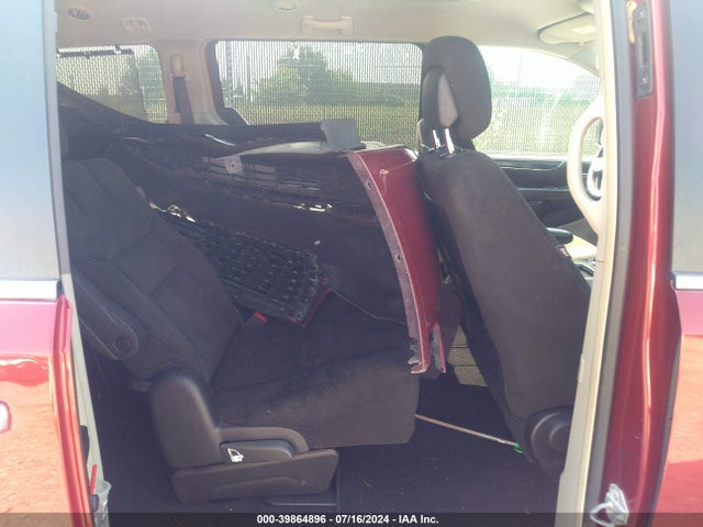 2C4RC1BG3GR138016 Chrysler Town & Country Touring
