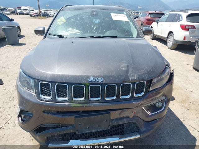 3C4NJDCB3KT748206 Jeep Compass Limited 4x4