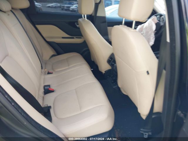 SADCJ2FXXJA320646 Jaguar F-pace 25t Premium