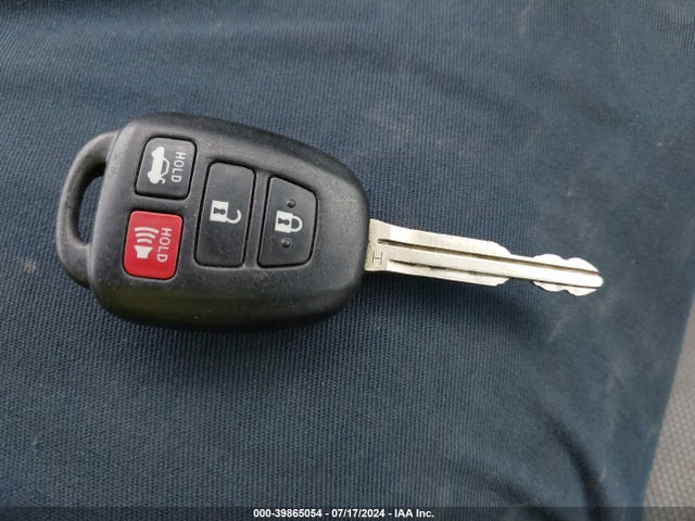 Toyota COROLLA LE 2017 2T1BURHE4HC749368 Image 11