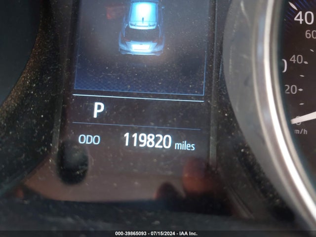 Toyota C-HR XLE 2019 JTNKHMBX4K1012860 Image 15