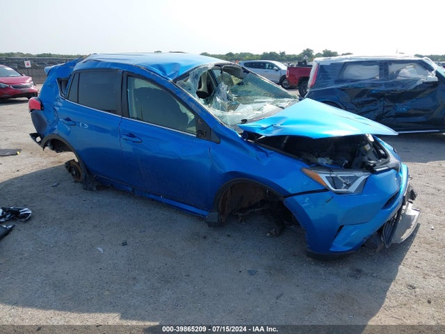 Toyota RAV4 LE 2018 JTMZFREV2JJ152758 головне зображення