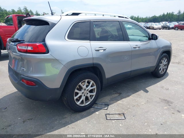 1C4PJMCB7HW565838 Jeep Cherokee Latitude 4x4