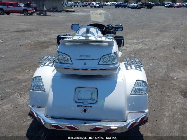 2008 HONDA GL1800 1HFSC478X8A708836 Photo 5