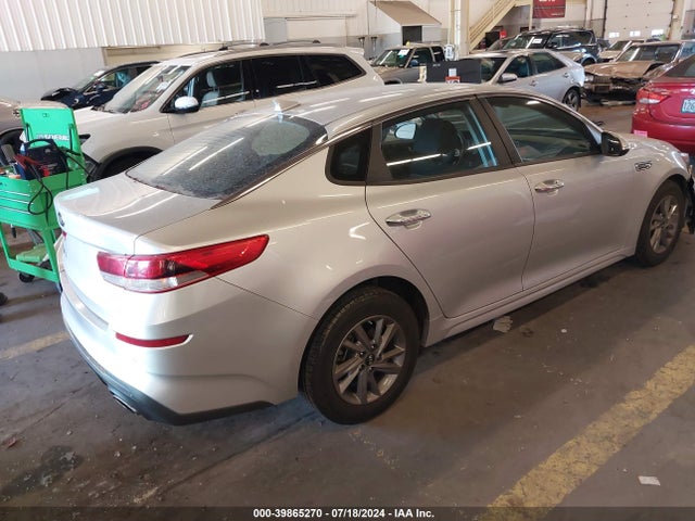 KIA Optima Lx 2020 5XXGT4L38LG423057 Image 4