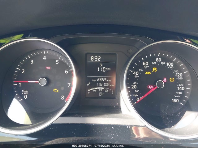 3VWL07AJ2GM224632 Volkswagen Jetta 1.8t Sel