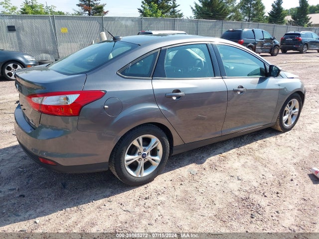 Ford FOCUS SE 2014 1FADP3F2XEL237355 Image 4