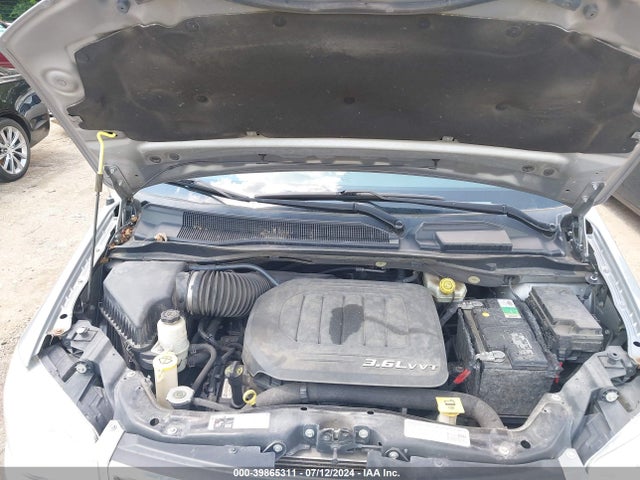 2C4RC1CG6ER330140 Chrysler Town & Country Touring-l