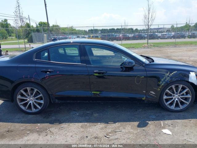 7JR102FK7KG013073 Volvo S60 T5 Momentum