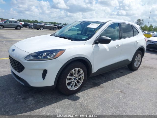 1FMCU0G65NUA48827 Ford ESCAPE SE