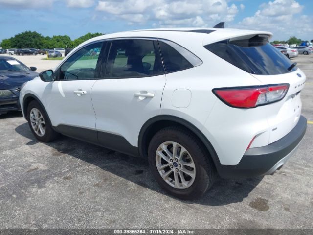 1FMCU0G65NUA48827 Ford ESCAPE SE