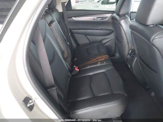 1GYKNBRS6HZ105444 Cadillac XT5 LUXURY