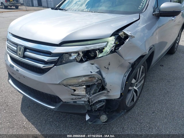 Honda Pilot Touring 2017 5FNYF5H96HB011194 Image 6