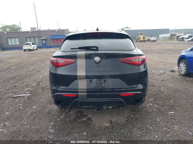ZASPAKBN8P7D58312 Alfa Romeo Stelvio Estrema Awd