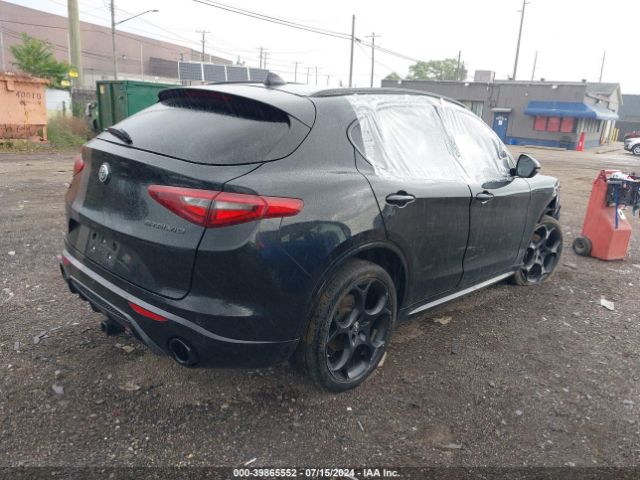 ZASPAKBN8P7D58312 Alfa Romeo Stelvio Estrema Awd