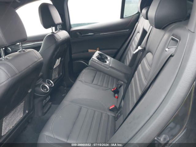 ZASPAKBN8P7D58312 Alfa Romeo Stelvio Estrema Awd