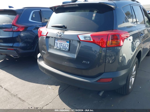 Toyota Rav4 Xle 2015 JTMWFREV4FD066165 Image 16