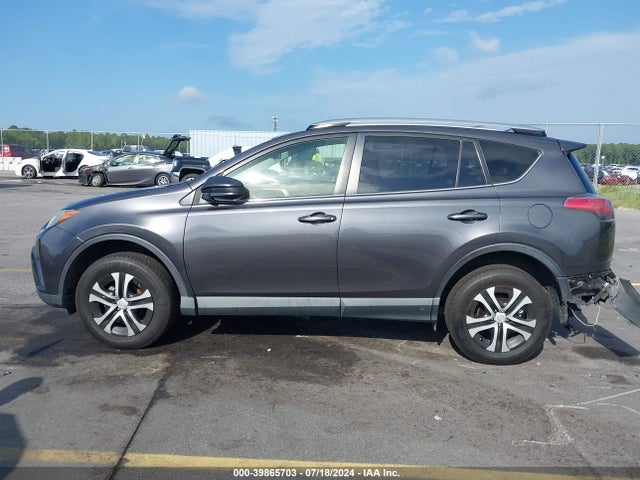 Toyota RAV4 LE 2018 JTMZFREV6JJ751873 Image 14