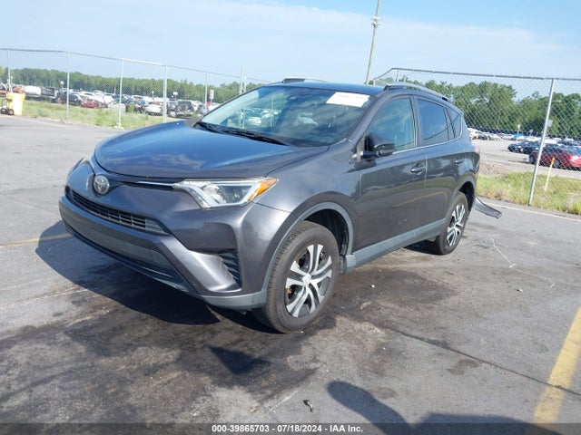 Toyota RAV4 LE 2018 JTMZFREV6JJ751873 Image 2