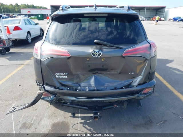 Toyota RAV4 LE 2018 JTMZFREV6JJ751873 Image 6