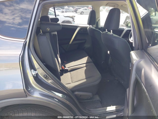 Toyota RAV4 LE 2018 JTMZFREV6JJ751873 Image 8