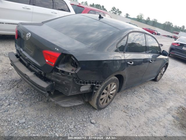 1VWAS7A39FC068639 Volkswagen Passat 1.8t Wolfsburg Edition