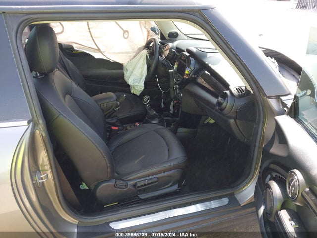 2019 MINI HARDTOP WMWXP5C59K2H30396 Photo 4