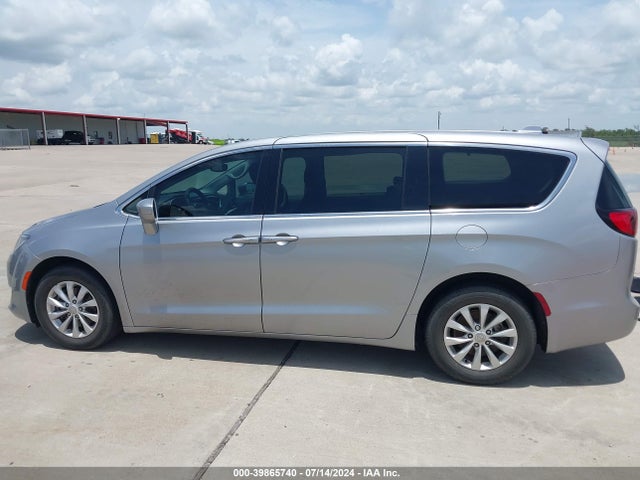 Chrysler Pacifica Touring Plus 2018 2C4RC1FG0JR279854 Image 14