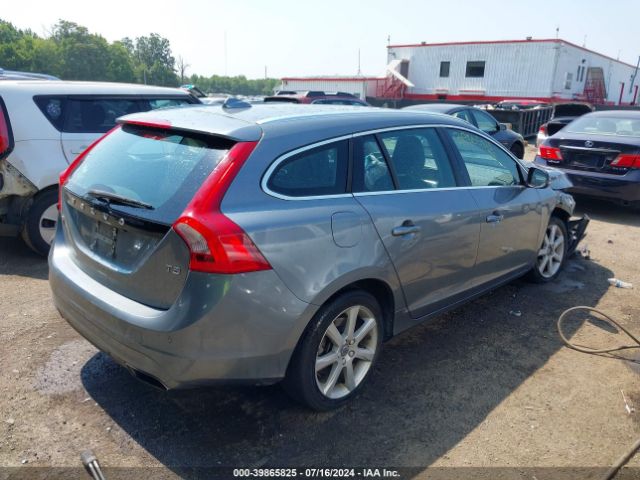 YV140MEK8G1298525 Volvo V60 T5 Drive-e Premier