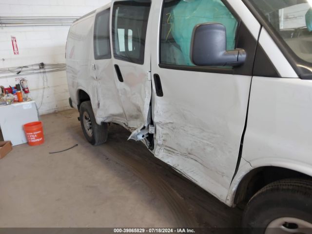 1GCWGAFG1L1185691 Chevrolet Express Cargo Rwd 2500 Regular Wheelbase Wt