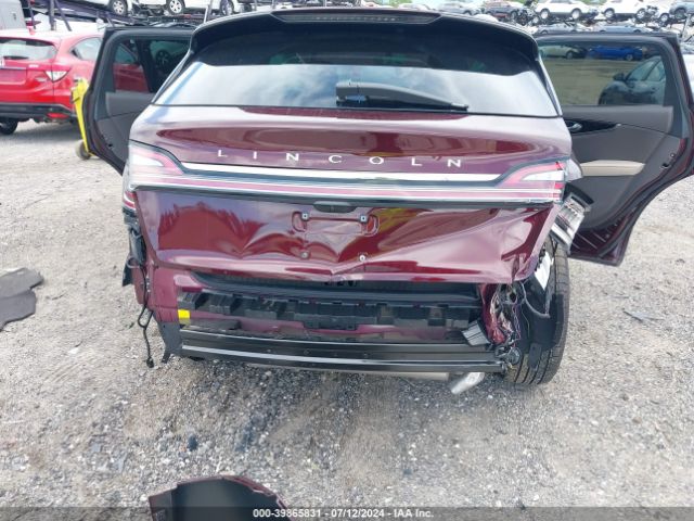 2LMPJ8J95PBL28935 Lincoln Nautilus Standard