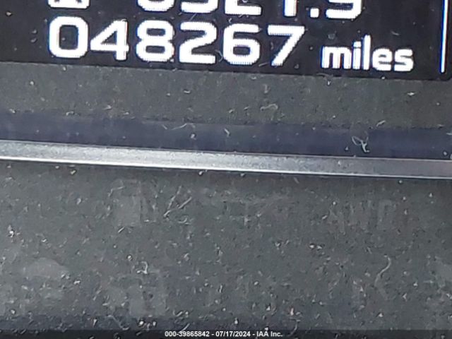 JF2SJAGC9JH471290 Subaru Forester 2.5i Premium
