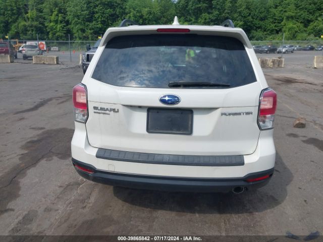 JF2SJAGC9JH471290 Subaru Forester 2.5i Premium