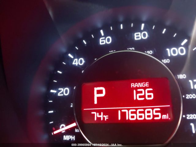 KNDJP3A5XE7035669 KIA SOUL +